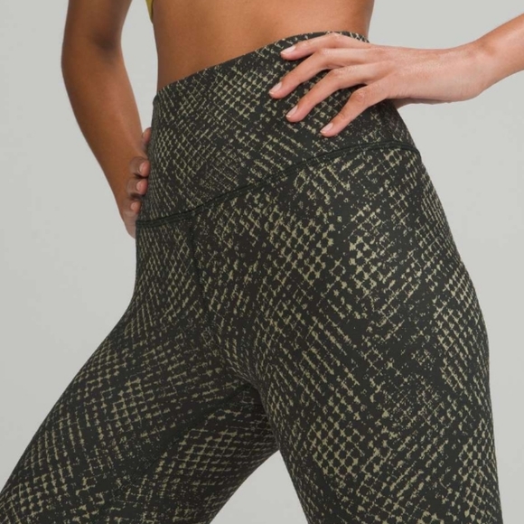 Lululemon 2021 Wunder Under High-Rise Tight 28" Leggings Pattern *Luxtreme - Picture 3 of 10